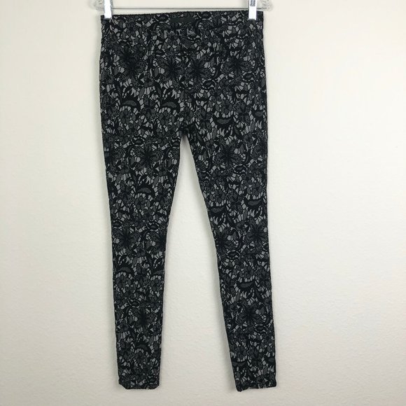 7 For All Mankind Black Lace Jacquard Pants - Picture 2 of 8